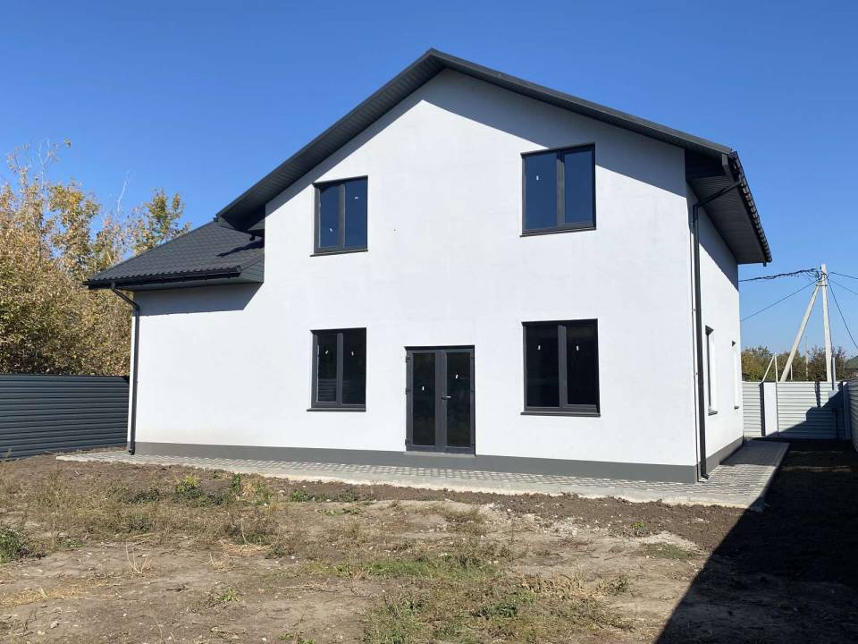 1000variantiv Real Estate