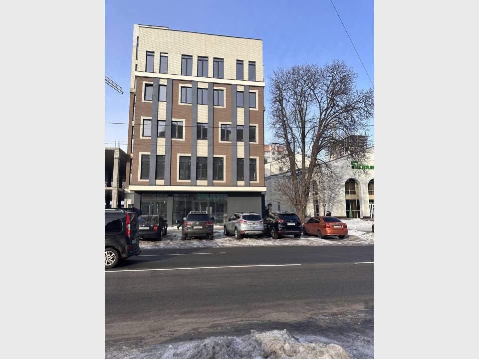 1000variantiv Real Estate