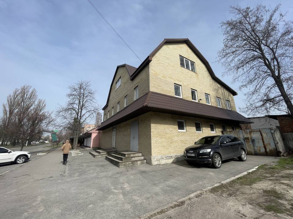 1000variantiv Real Estate