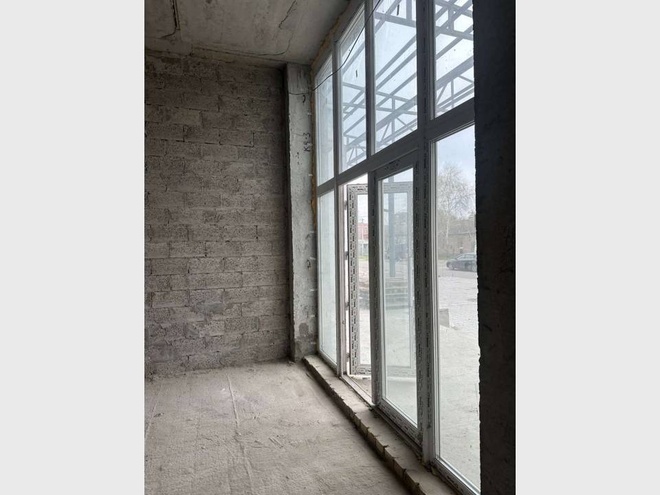 1000variantiv Real Estate