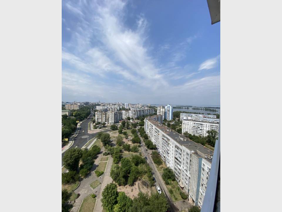 1000variantiv Real Estate