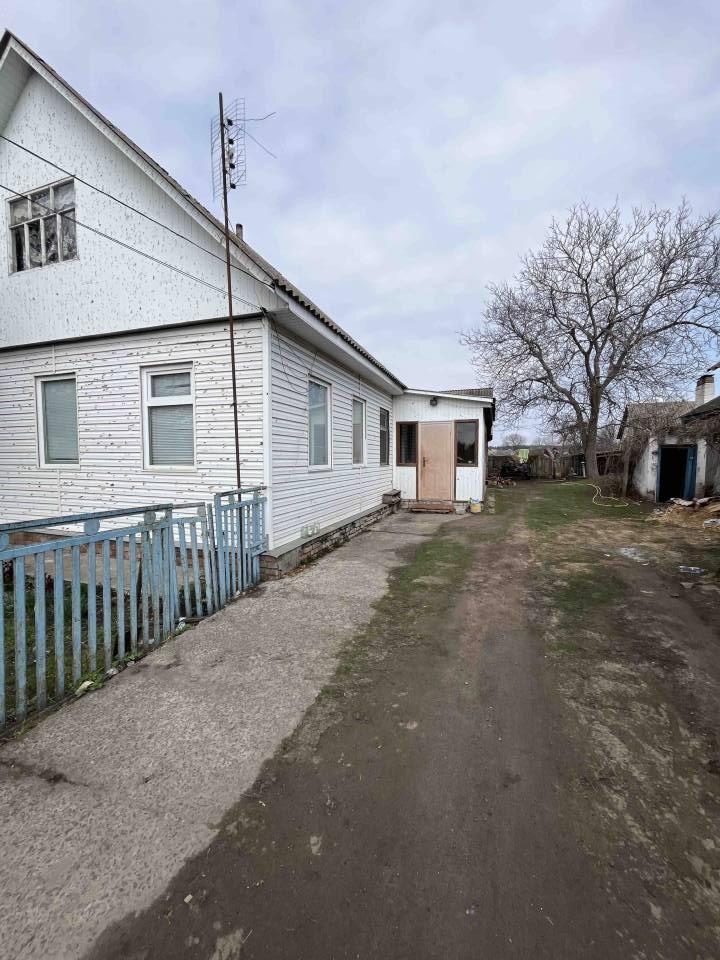 1000variantiv Real Estate
