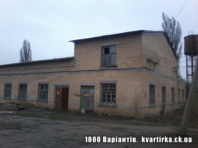 1000variantiv Real Estate