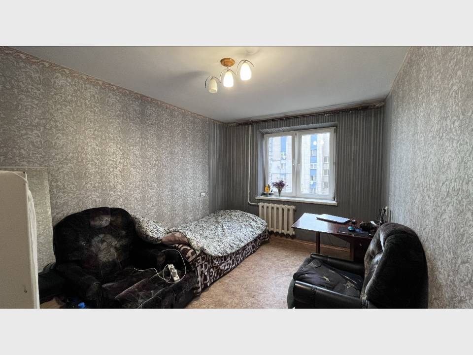 1000variantiv Real Estate