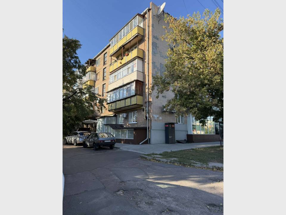 1000variantiv Real Estate